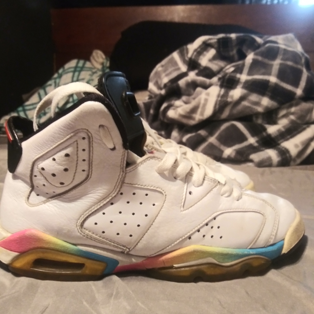 Jordan Retro 6s